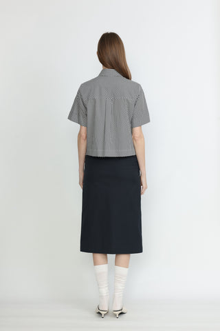 Coffs Shirt - Short white shirt in black polka