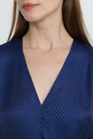 Victor Harbor Shirt - V-neckline blouse in blue