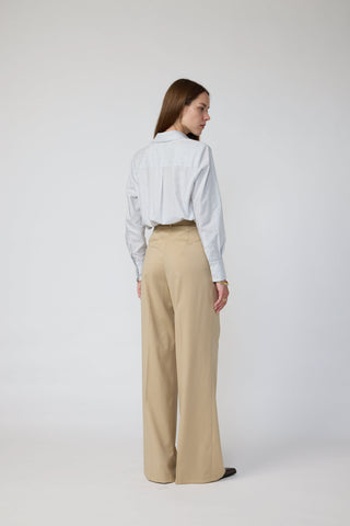 Townsville Shirt - Long sleeve oversized shirt in grey stripe