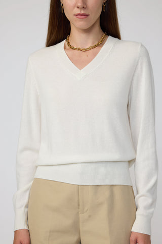 Zeist Sweater - V-neck sweater in white