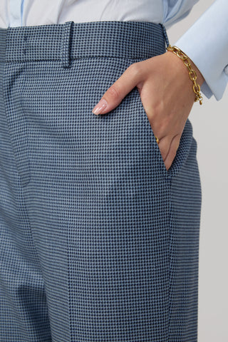 Castelo Branco Trousers - Slim Fit Trousers in blue dogtooth