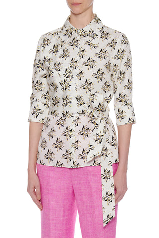 Girona-Salt Blouser - Short sleeve button-down wrap blouse in a print