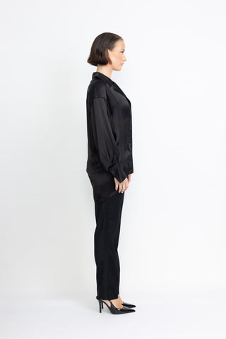 Lysekil Blouse -  Oversized blouse in black