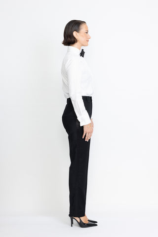 Pitea Blouse - Classic shirt with spread-out collar in white