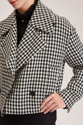 Ashford Coat - Double breasted short jacket in black dogtooth