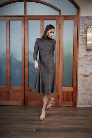 Evora Dress - Trumpet day dress in 2-tone brown