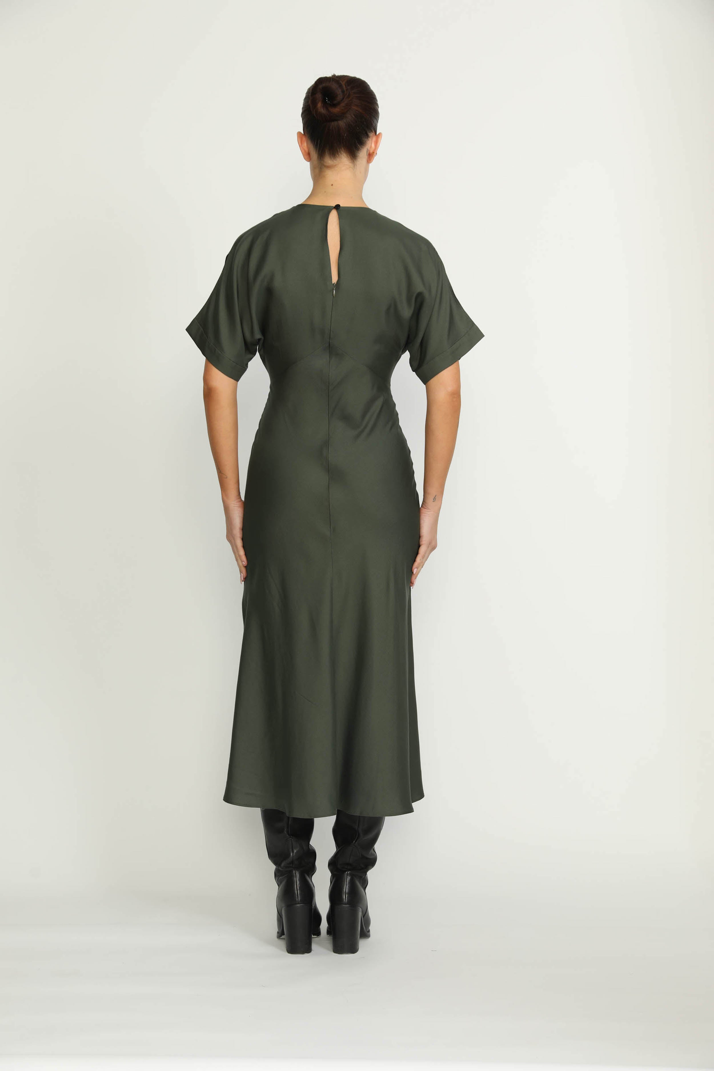 Bologna Dress - Bologna Forest Green A-line Flare Dress FREY. Bologna Dress - Bologna Forest Green A-line Flare Dress FREY.