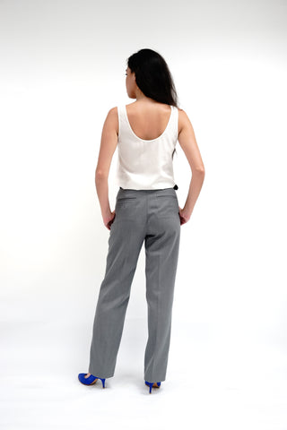 Vezia Top - Sleeveless Crew Neck Top