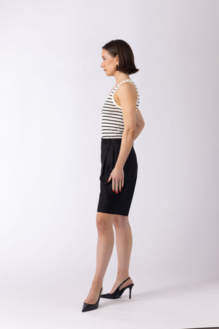 Kos Shorts - Double pleated knee high shorts in black