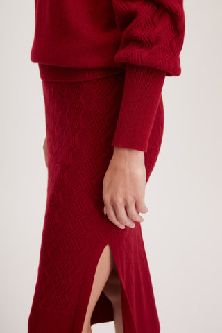 Rouen Knit Skirt - Knitted pencil skirt with side slit in red wine cashmere