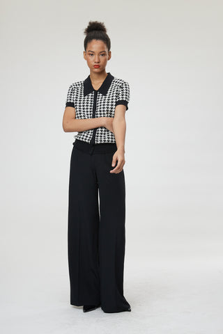 Vicenza Cardigan - Button down blouse in black and white dogtooth