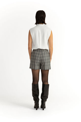 Loule Shorts - Tailored shorts in grey tartan