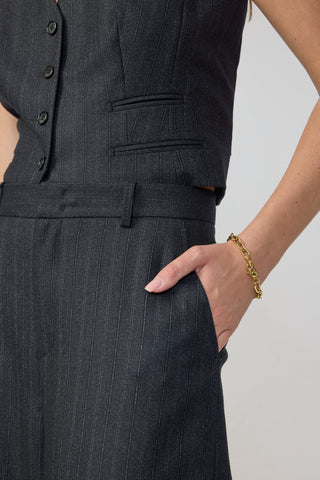 Hagfords Trousers - Barrel leg trousers high-waisted in charcoal black pinstripe