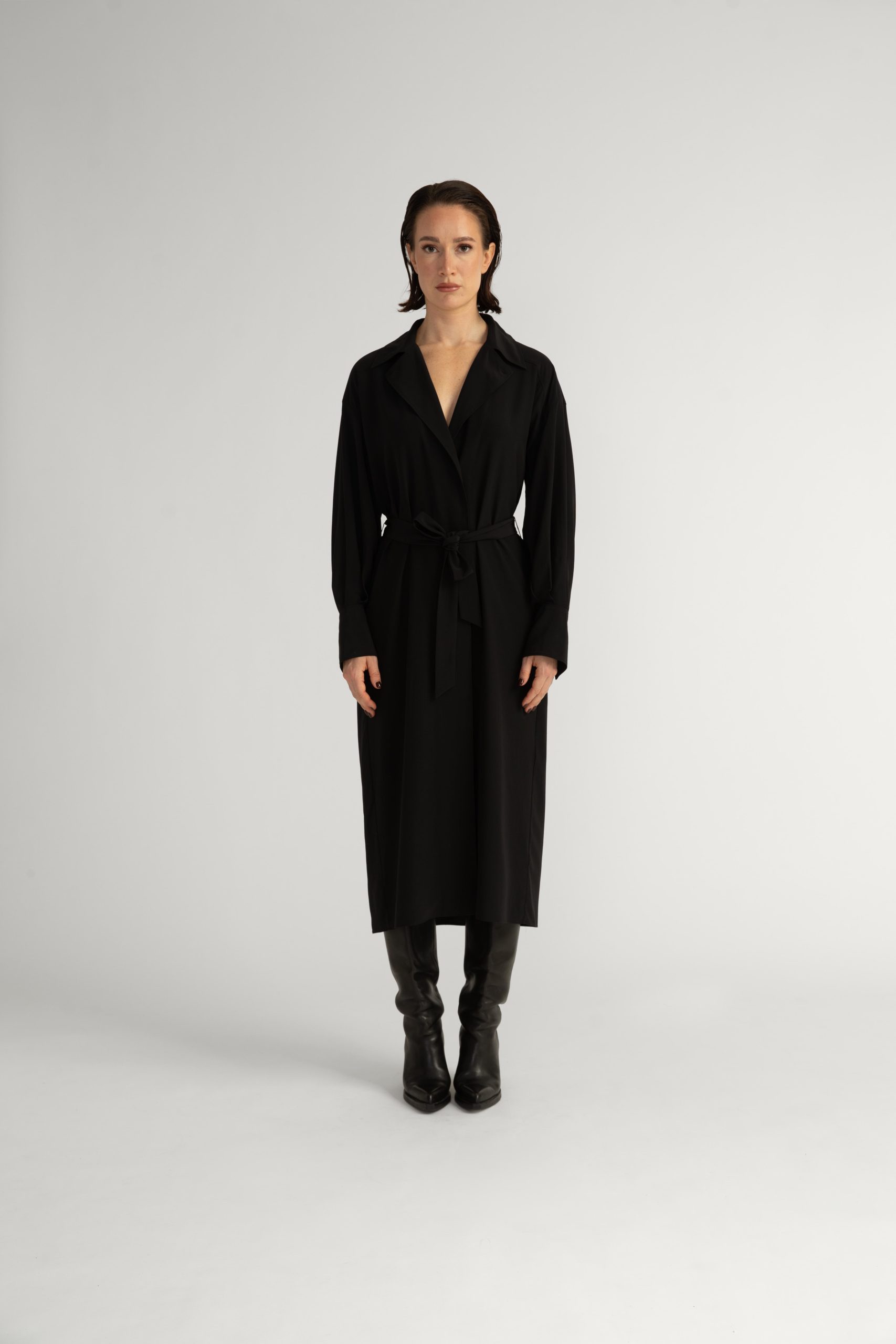 Laholm Dress – Oversized trench dress in black0