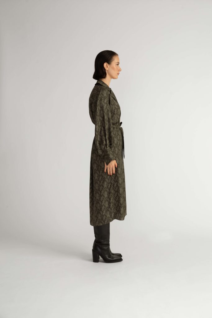 Laholm Dress – Oversized trench dress in khaki green28256