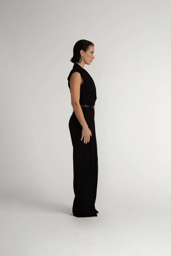 Vetlanda Jumpsuit – Sleeveless evening jumpsuit in black28275