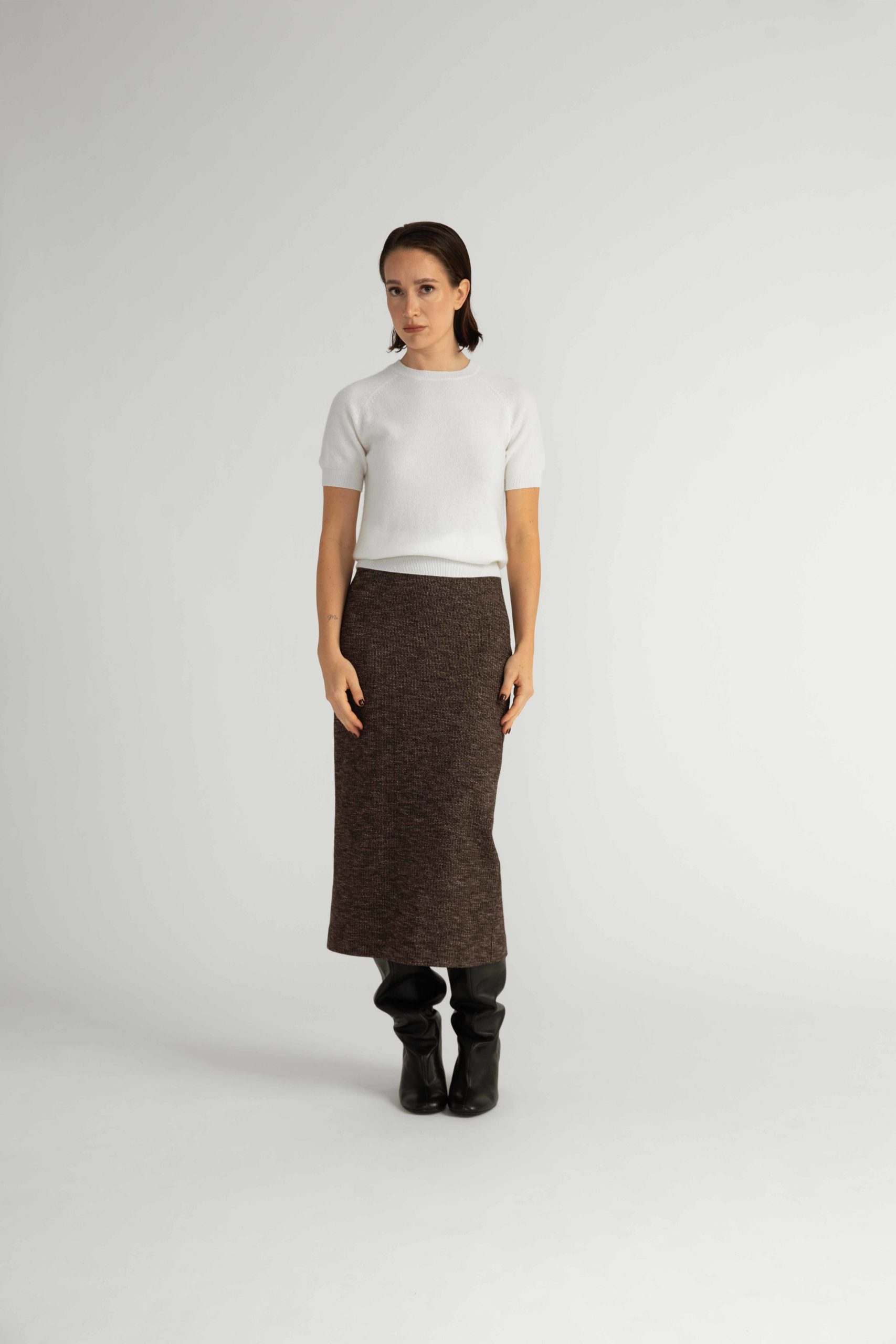 Nyon Skirt – Jersey midi pencil skirt in brown