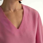 Ludvika Blouse – V-neck silk blouse in pink28224