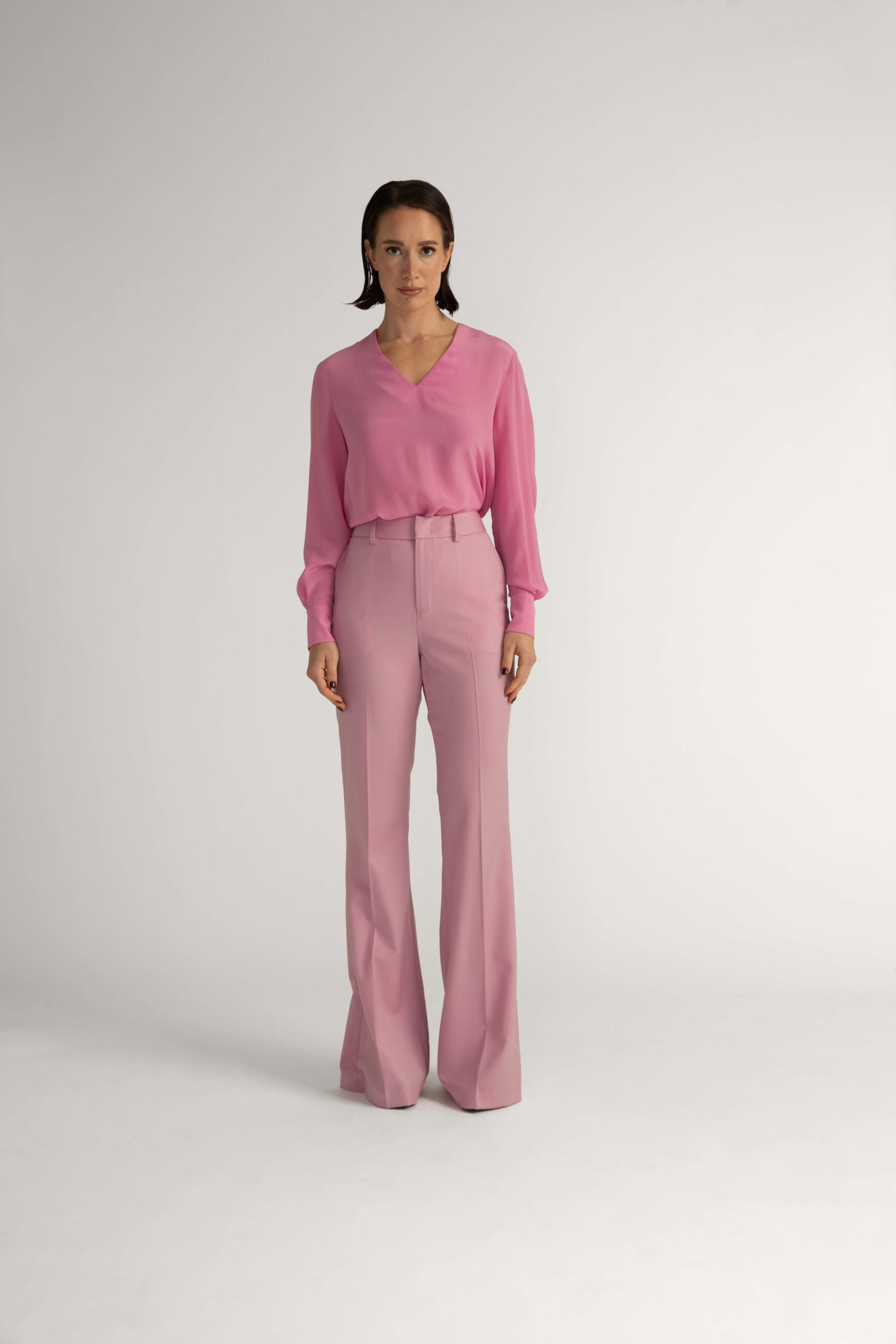 Sursee Trousers – Bell-bottom flared trousers in powder pink