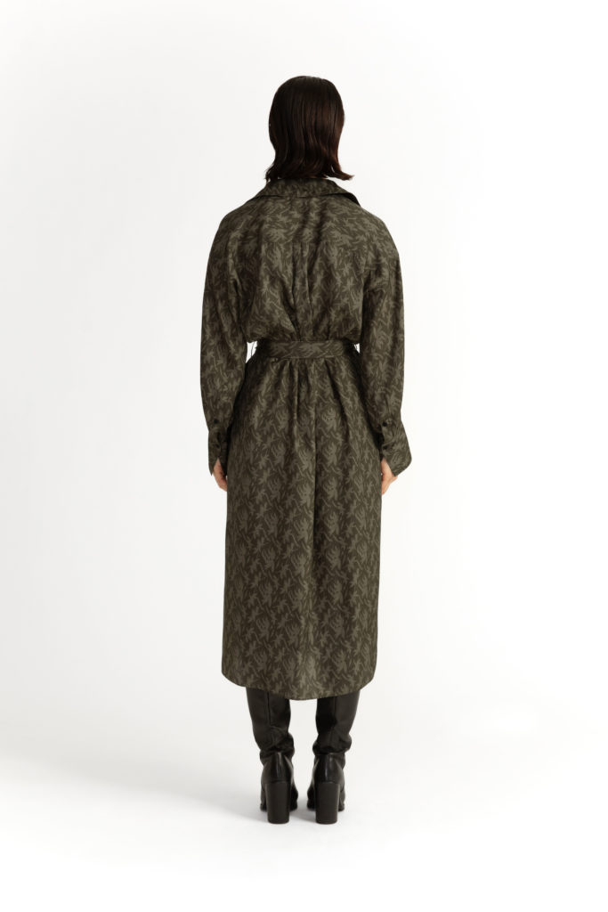 Laholm Dress – Oversized trench dress in khaki green29130