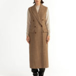 Flen Coat – Straight cut sleeveless coat in camel29074