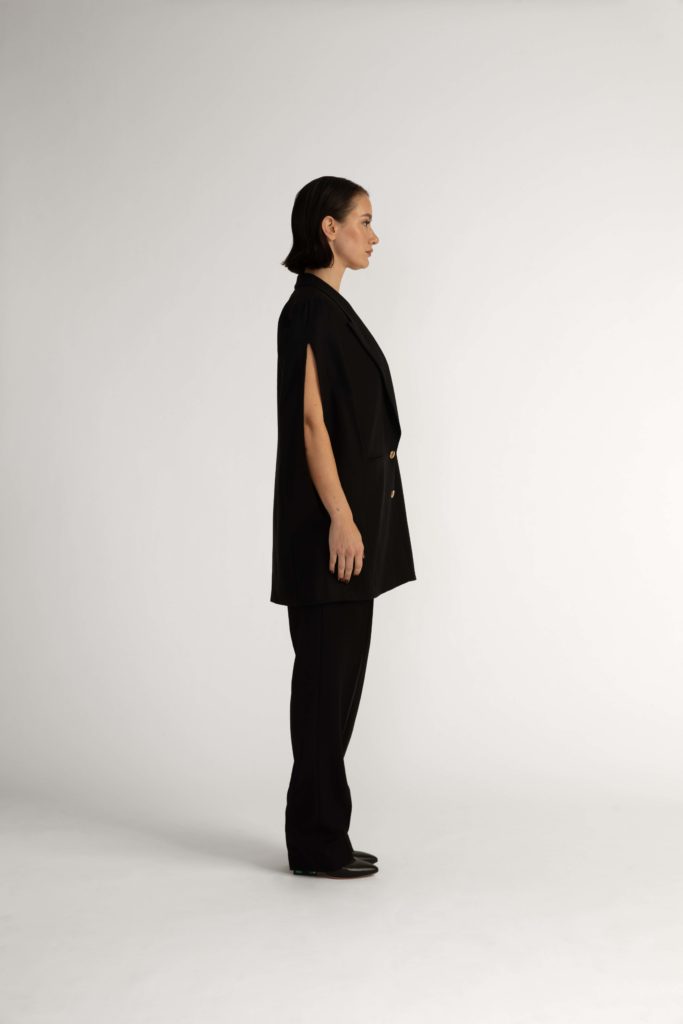 Boden Cape – Tailored cape in black28959