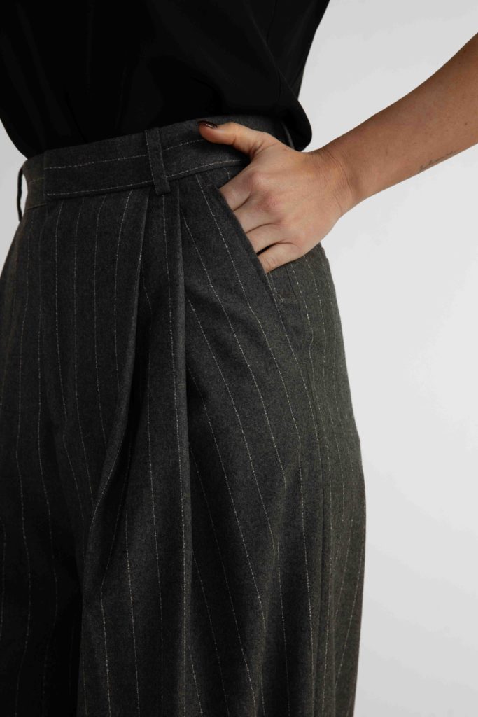 Siena Trousers – Wide-leg trousers in grey pinstripe28836