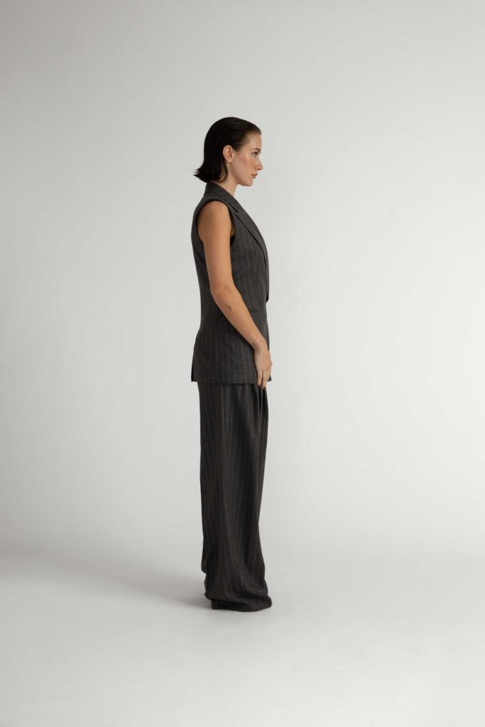 Beja Waistcoat  – Relaxed waistcoat in dark grey28860