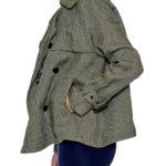 Alicante Coat – Short ultra light trench linen jacket in green houndstooth30035