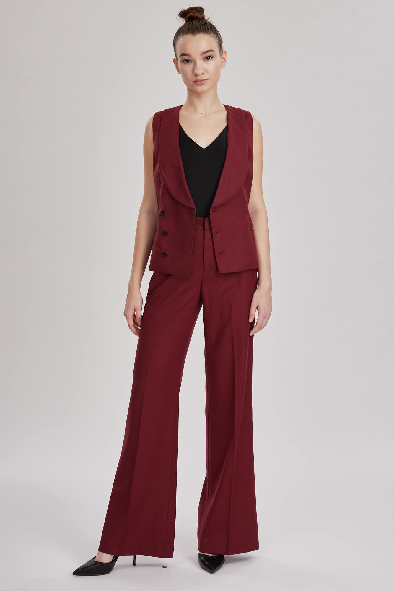 Bordeaux Trouser – Slim-fit bootcut trousers in red wine pure wool